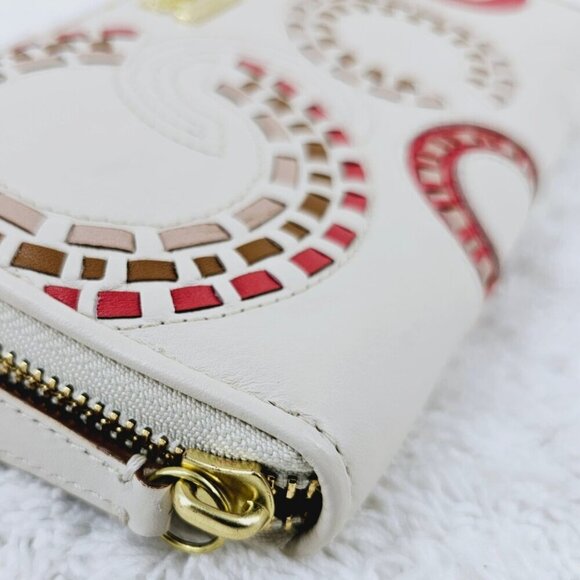 COACH F48920 Madison Whipstitch Woven Logo Leather Acordion Zip-Around Wallet - Picture 7 of 12